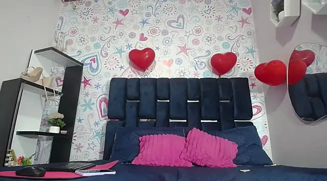 KOURTNEY-- online show from February 2025 01:20:01 AM