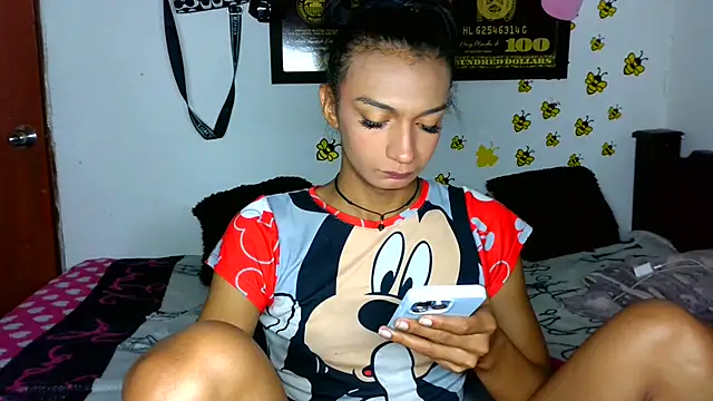 alexxa Rooa online show from November 2025 01:34:02 PM