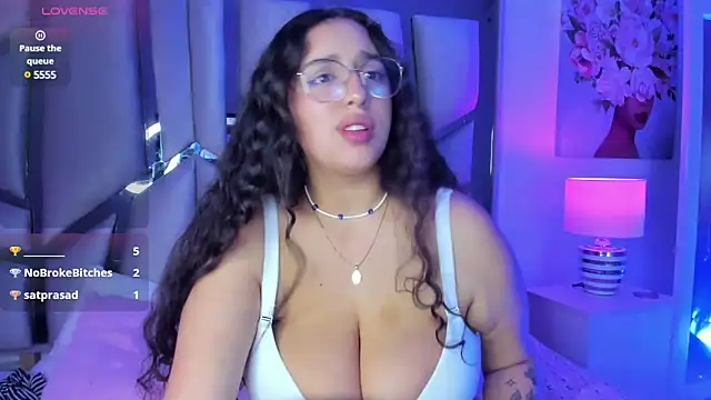 paulette dupont online show from February 2025 07:02:02 AM