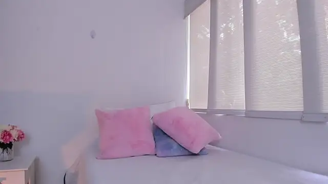 Brisa blue online show from January 2025 03:35:02 PM