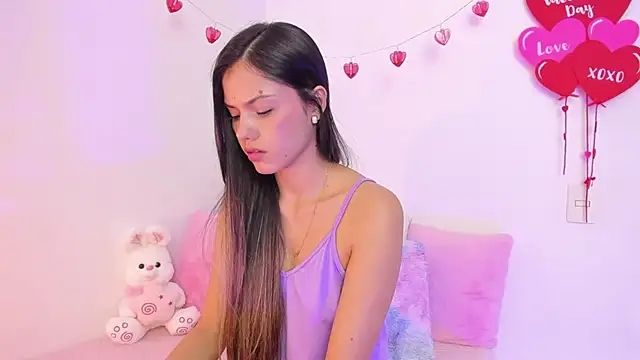 Brisa blue online show from February 2026 08:08:02 PM