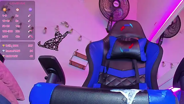 reinahot-699 online show from January 2025 03:12:02 PM