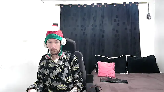 Sophia and Thomas online show from December 2024 11:38:02 AM