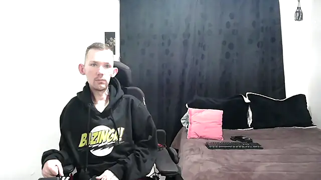 Sophia and Thomas online show from January 2025 12:16:02 PM