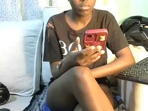 Caryyyl online show from November 2025 02:57:02 AM