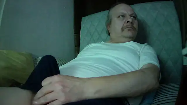 amylrmm1903 online show from February 2026 01:53:02 PM