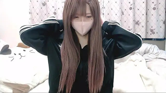  hiyor  online show from February 2026 07:01:02 PM