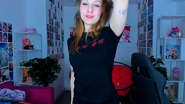 CuteMousee online show from December 2024 05:58:01 AM