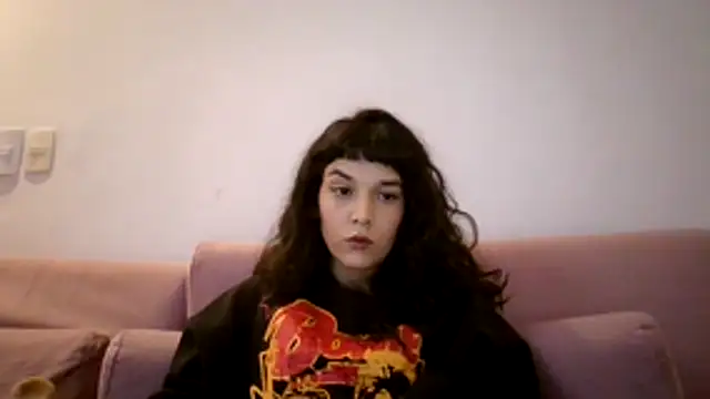 kimmykink online show from October 2025 07:25:01 PM