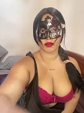 thushani24 online show from February 2026 07:35:01 AM