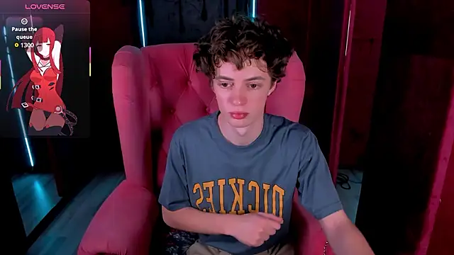 LukeSweet online show from March 2026 02:45:01 PM