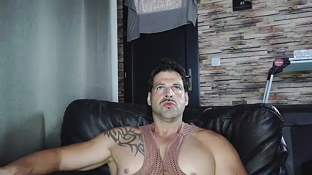 XxBigboybandxX online show from September 2025 08:04:02 AM