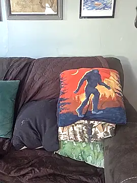 Icebearsticlese online show from April 2026 10:01:02 PM