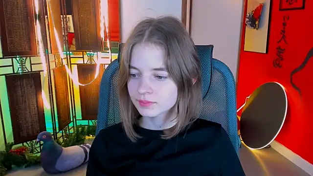 TinaDavil online show from December 2024 06:49:01 PM