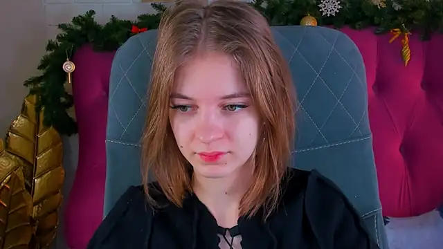 TinaDavil online show from December 2024 02:13:02 PM