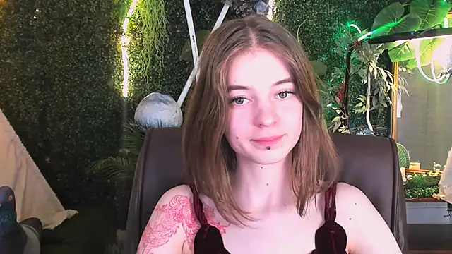 TinaDavil online show from February 2025 08:51:02 PM