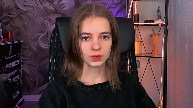 TinaDavil online show from March 2025 02:04:02 PM