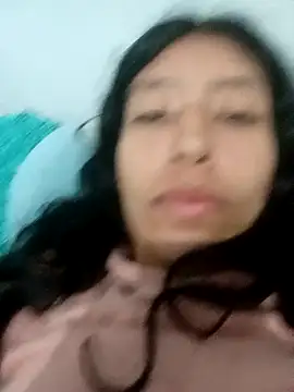 Snapshot of karolinee_66_ chatting on December 2024 05:16:01 AM karolinee 66 online show from December 2024 05:16:01 AM