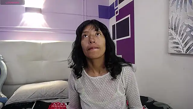 Snapshot of karolinee_66_ chatting on December 2025 08:14:02 PM karolinee 66 online show from December 2025 08:14:02 PM