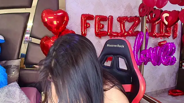 ZoehRoux online show from February 2025 07:37:02 AM