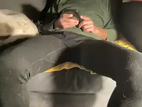 4small4inchlol online show from February 2025 01:21:01 AM