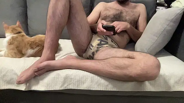 4small4inchlol online show from May 2026 09:11:02 PM