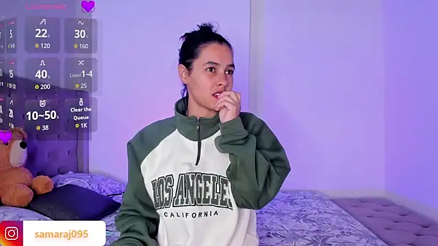 Snapshot of samara_jonness chatting on February 2026 03:51:02 AM samara jonness online show from February 2026 03:51:02 AM