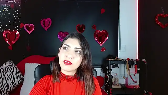 Snapshot of Carolaine69_ chatting on February 2025 01:47:02 PM Carolaine69 online show from February 2025 01:47:02 PM