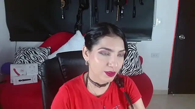 Snapshot of Carolaine69_ chatting on November 2025 01:44:01 PM Carolaine69 online show from November 2025 01:44:01 PM