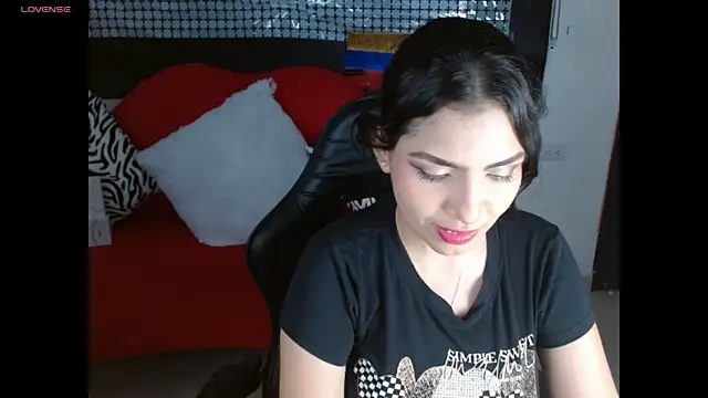 Snapshot of Carolaine69_ chatting on July 2026 02:23:01 PM Carolaine69 online show from July 2026 02:23:01 PM
