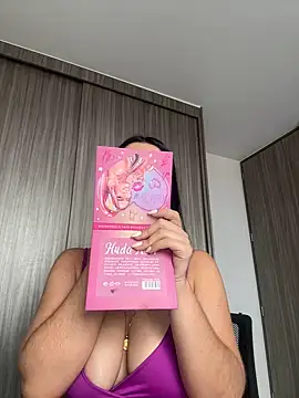 Libia James online show from February 2025 04:30:02 PM