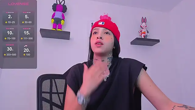 Gangster Girl online show from March 2025 02:42:02 PM