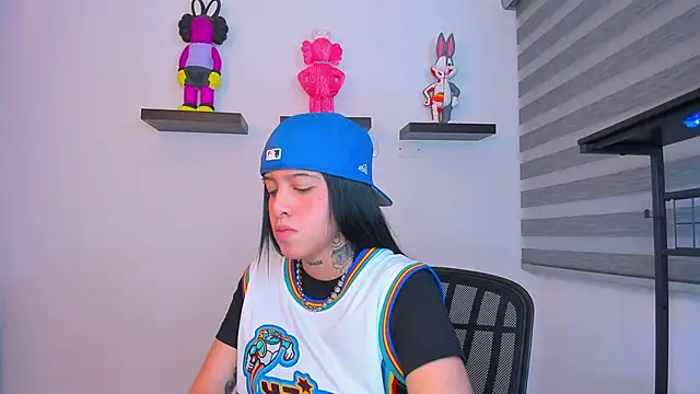 Gangster Girl online show from October 2025 03:27:02 AM