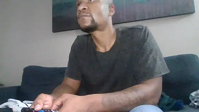 Snapshot of SexxyreddMale chatting on December 2024 01:10:01 AM SexxyreddMale online show from December 2024 01:10:01 AM