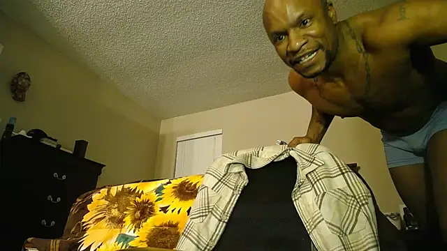 Snapshot of SexxyreddMale chatting on March 2025 10:14:02 AM SexxyreddMale online show from March 2025 10:14:02 AM