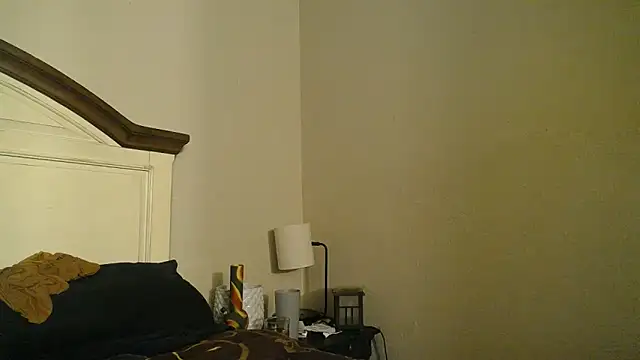 Snapshot of SexxyreddMale chatting on March 2025 12:51:01 AM SexxyreddMale online show from March 2025 12:51:01 AM