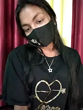 Myra-sen online show from March 2025 01:32:02 PM