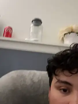 Snapshot of elperrinHN chatting on February 2025 06:32:02 PM elperrinHN online show from February 2025 06:32:02 PM