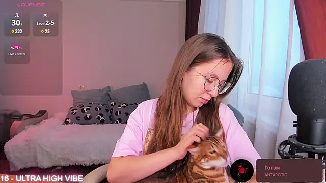 ms allison w online show from January 2025 12:12:02 PM