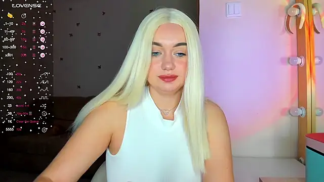 Maya Willis online show from January 2025 08:04:01 AM