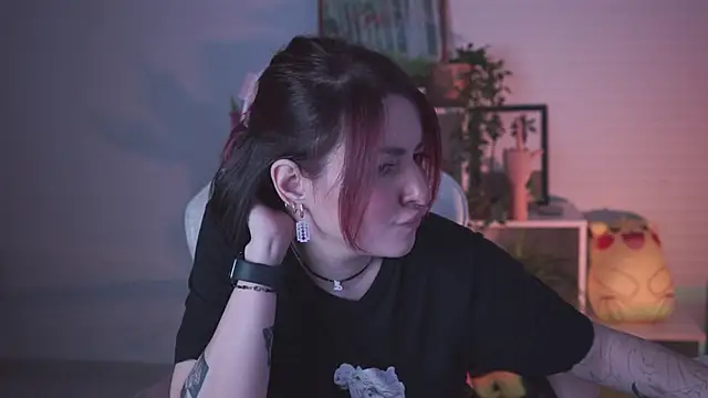 Lana  May online show from December 2024 09:58:01 PM