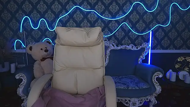 Daisy Delight online show from September 2025 09:17:02 PM