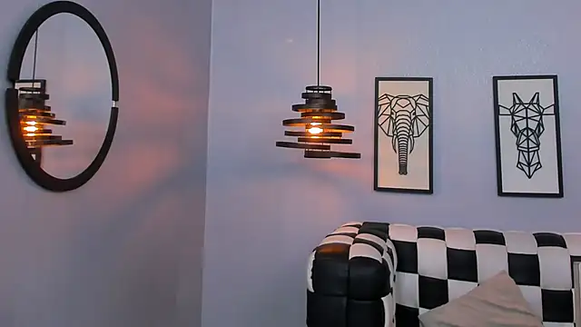 SARAFOXX  online show from December 2024 11:41:01 AM