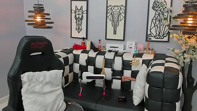 SARAFOXX  online show from January 2025 02:47:02 PM