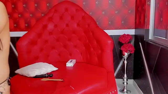 SARAFOXX  online show from March 2025 02:42:02 PM