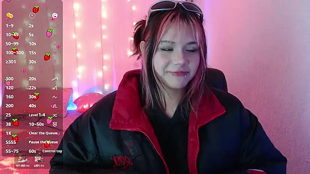 mixie cute online show from January 2025 09:46:02 PM