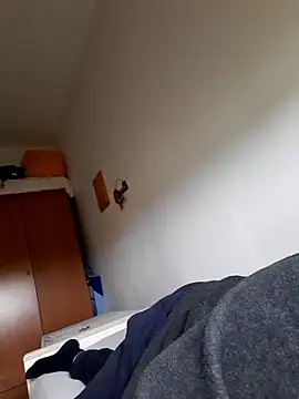 bluangelo online show from April 2026 01:12:02 PM