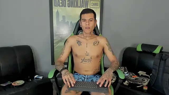 jamesinked  online show from February 2025 08:02:02 PM