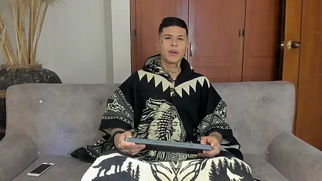 jamesinked  online show from December 2025 07:52:02 PM