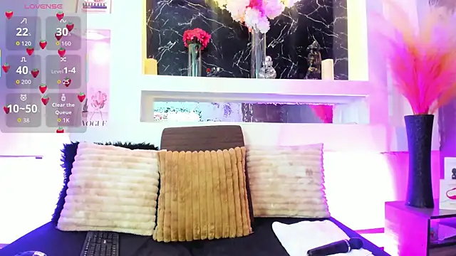 Snapshot of Cinthya_mjs chatting on June 2026 12:31:02 PM Cinthya mjs online show from June 2026 12:31:02 PM